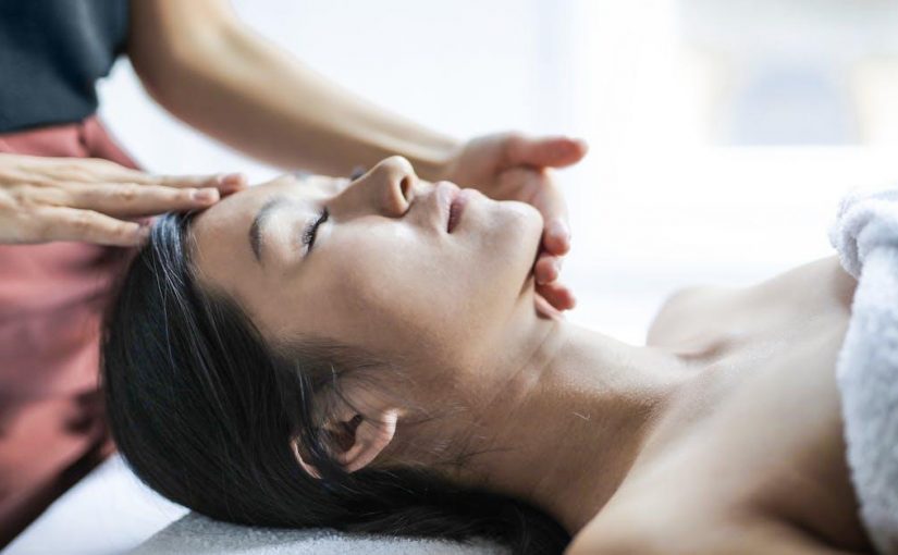 5 kæmpe fordele ved en hot stone massage